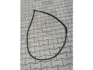 gumeni keder vrata za Toyota RAV 4 od 2006. do 2012. god.