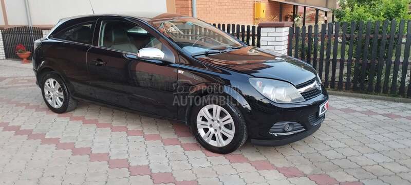 Opel Astra H 1.6 benc
