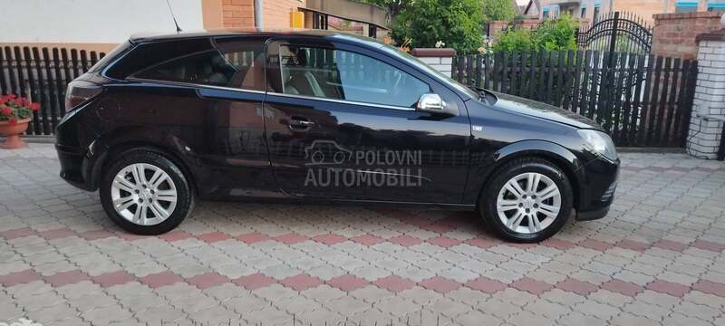 Opel Astra H 1.6 benc