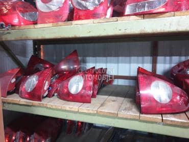 STOP LAMPA CLIO2 ŠTOP LAMPA za Renault Clio