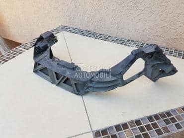 Nosač zadnjeg branika klizač za Peugeot 207