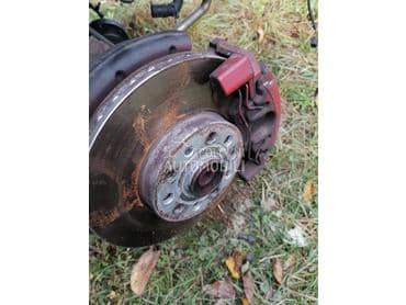 Diskovi za Volkswagen Touran od 2004. do 2009. god.