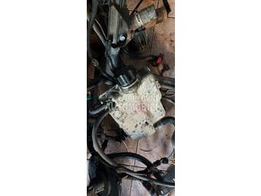 posuda za vodu za Peugeot 206