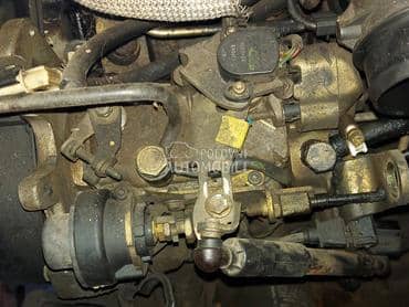 bos pumpa za Peugeot 206