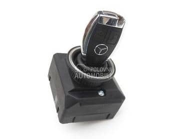 Kontakt brava za Mercedes Benz ML Klasa od 1997. do 2011. god.