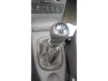 Rucka menjaca za Volkswagen Polo