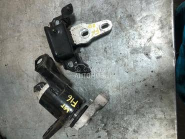 sarka vrata za Ford Fiesta od 2009. do 2017. god.