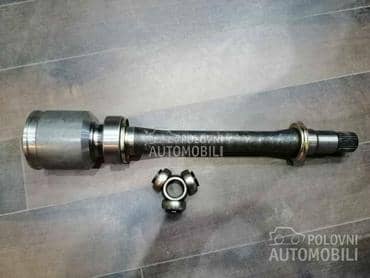 POLUOSOVINA DESNA za Toyota Avensis od 1997. do 2003. god.