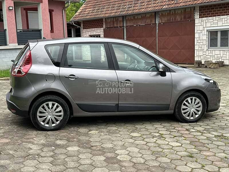 Delovi za Renault Scenic 2003 - 2009. god.