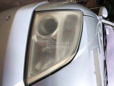 Farovi i stopaljke za Opel Vectra C od 2001. do 2004. god.