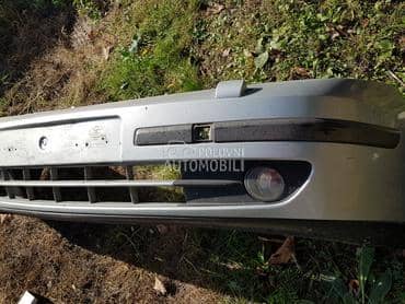 branik za Renault Laguna od 2001. do 2008. god.