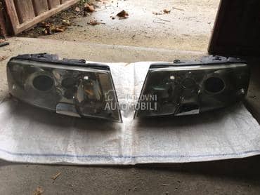 farovi xenon za Škoda Superb