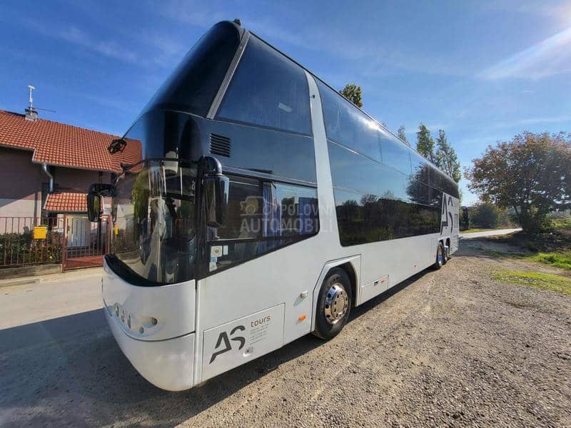 Neoplan N 1122/3L