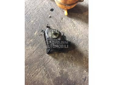 Posuda za servo ulje za Volkswagen Golf 4