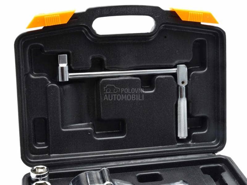 Ključ za skidanje točkova auta