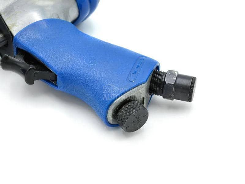 Pneumatski pištolj i racna 1/2 sa gedorama 14 kom