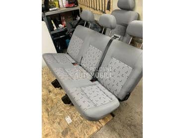 Treci red sedista za T5