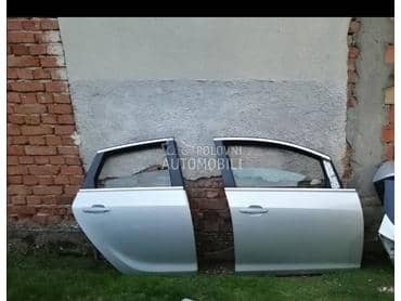 Vrata Astra J Hečbek za Opel Astra J od 2009. do 2015. god.