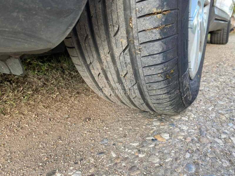 Passat B6 1.9 TDI set kvacila