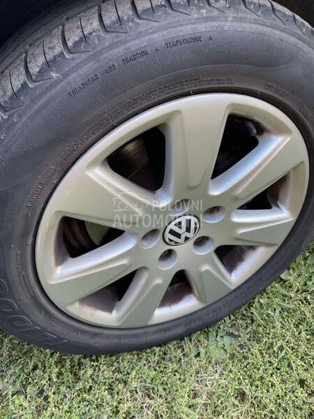 Passat B6 1.9 TDI set kvacila