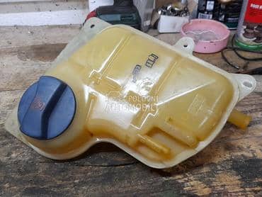 posuda vode za Volkswagen Passat B5