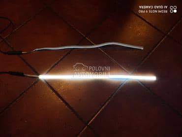 LED dnevno svetlo  