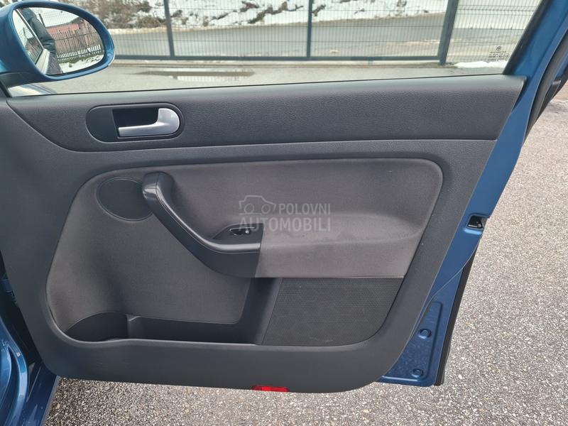 Volkswagen Golf Plus 1.9TDI N E M A C K A