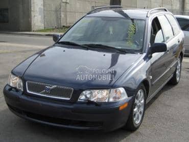 Volvo V40 -  kompletan auto u delovima