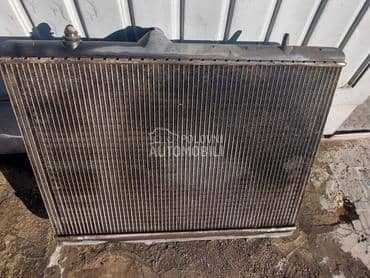 Hladnjak vode za Peugeot 407