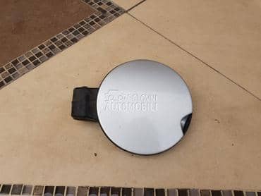 Poklopac rezervoara za Peugeot 207
