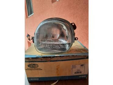 Reno tvingo Ii desni far nov za Renault Twingo za 2001. god.