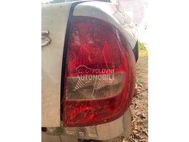 stop svetlo desno limuzina za Citroen C5 od 2000. do 2004. god.