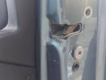 Brava prednja desna za Peugeot 407