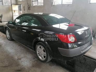 Renault Megane 2,016v -  kompletan auto u delovima