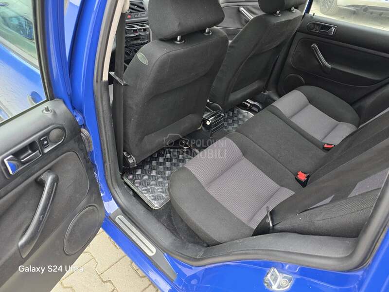 Volkswagen Golf 4 