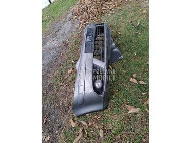 Branik prdnjini zadnji za Volkswagen Golf Plus od 2004. do 2010. god.