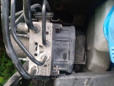 ABS pumpa za Volkswagen Passat B5.5