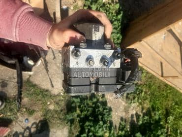 ABS pumpa za Volkswagen Golf 5, Passat B6