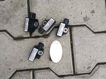 senzor SRS za Honda CR-V od 2007. do 2012. god.