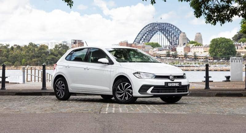 Desno Krilo Blatobran