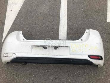 branik za Toyota Auris od 2015. do 2020. god.