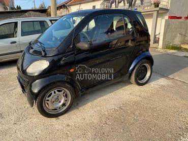 Smart ForTwo -  kompletan auto u delovima