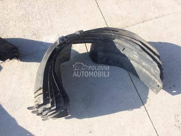 Levo podkrilo za Opel Corsa C