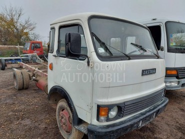 Delovi Mala Zastava i Turbo Z