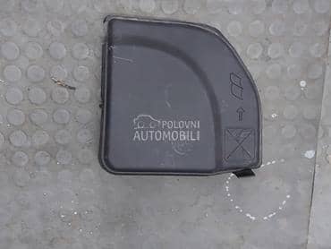 poklopac osiguraca za Peugeot 308