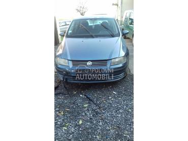 Fiat Stilo -  kompletan auto u delovima