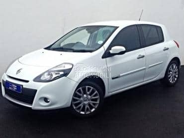 Renault Clio -  kompletan auto u delovima