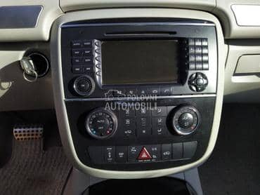 Multimedija za Mercedes Benz R Klasa