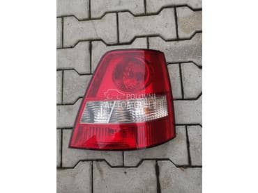 stop svetlo desno za Kia Sorento od 2002. do 2007. god.