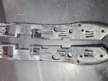 Nosac branika Touran za Volkswagen Touran za 2005. god.